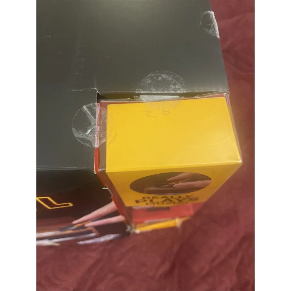 ZURU Mini Brands Vinyl 24 Mystery Balls + READ Retail Display Box At Target Only